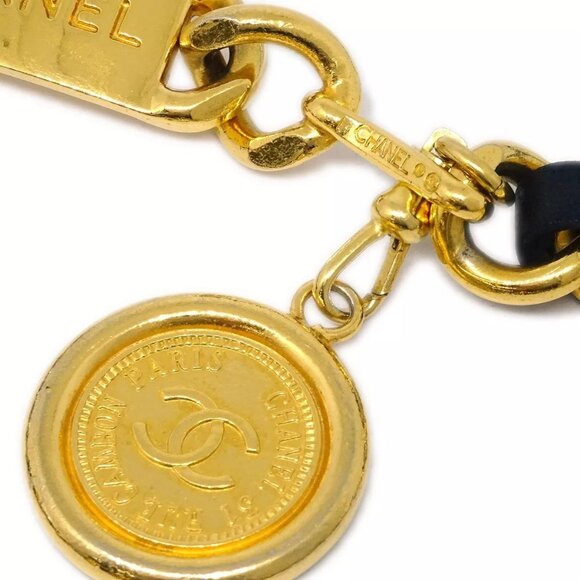 Chanel Medallion Chain Belt Black Small Good - Picture 5 of 5